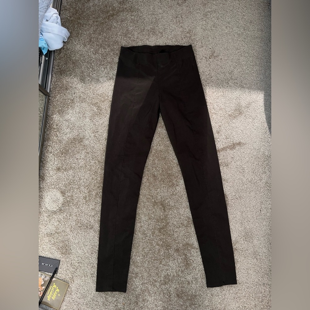 Size 4, Army Green H&M cropped pants
